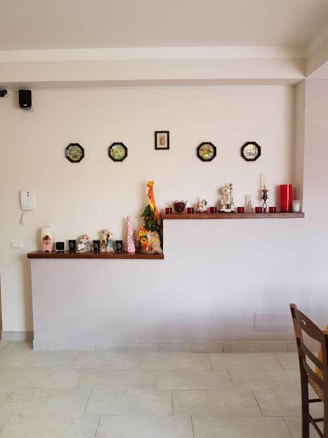 B&B La Casetta Di Lilly Амелиа Екстериор снимка